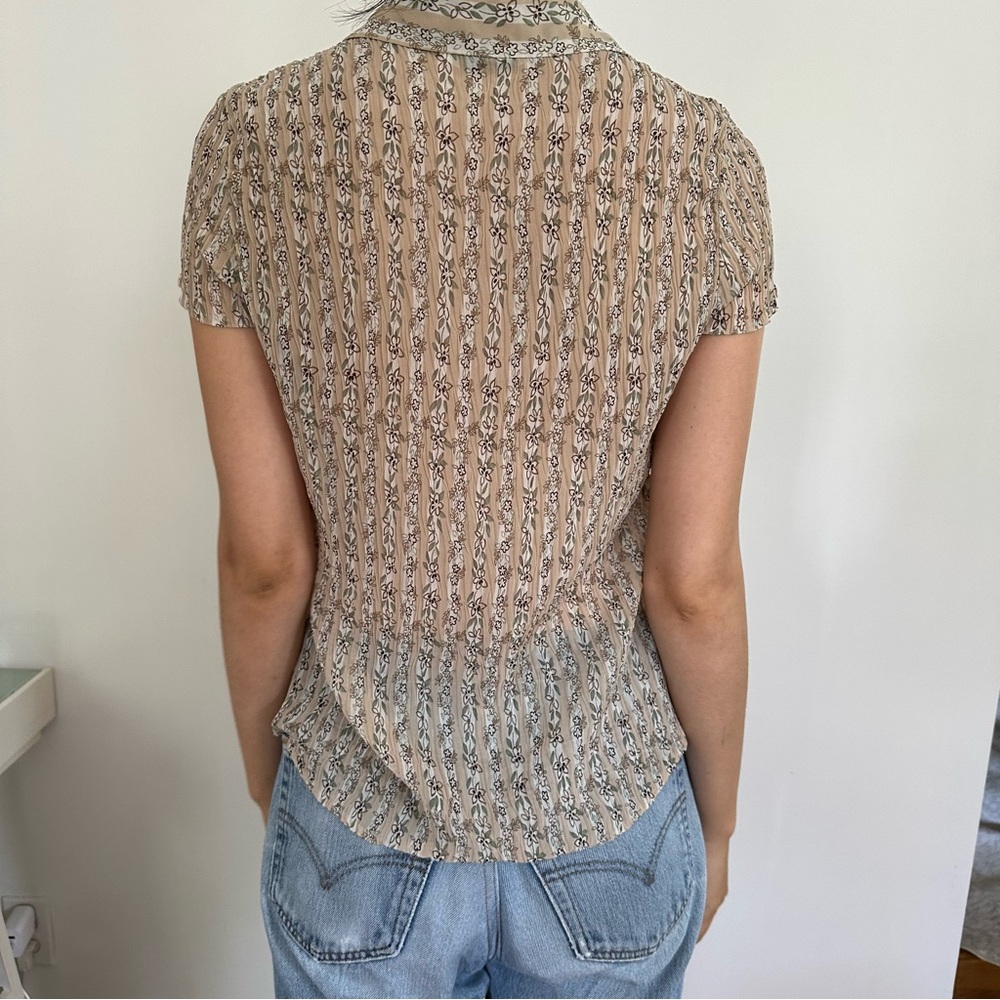 ✨ FP VINTAGE 90s button down blouse - Picture 2 of 5